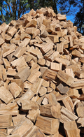 Sugar gum-1 Tonne/approx 2 metres (unstacked)